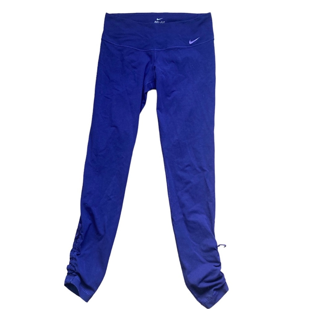 Nike Ruched Capri Length Purple Leggings